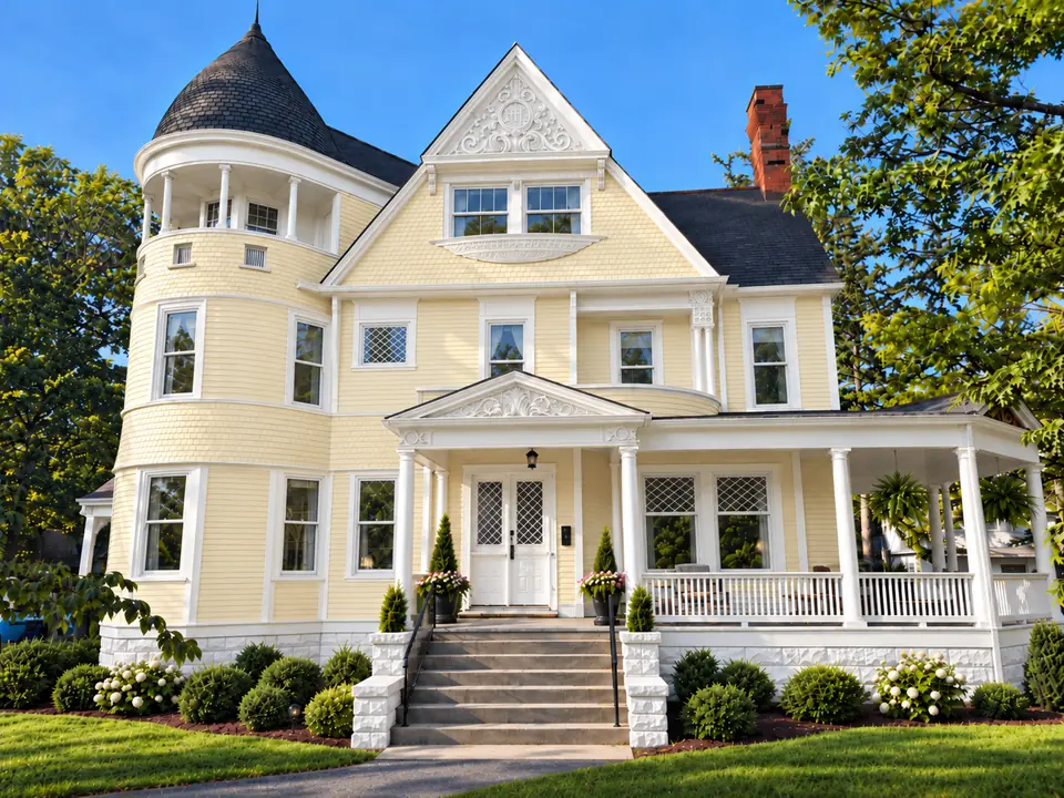 A color study showing Lake Cliff in yellow with cream trim.